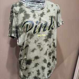 VS Pink Camo Split Back Tshirt Sz L